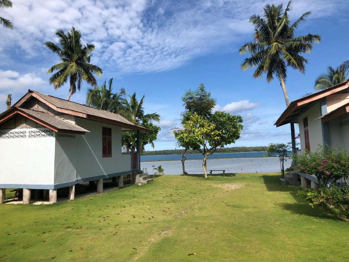 New Raya - Nias Beach Bungalows Lagudri Exterior foto